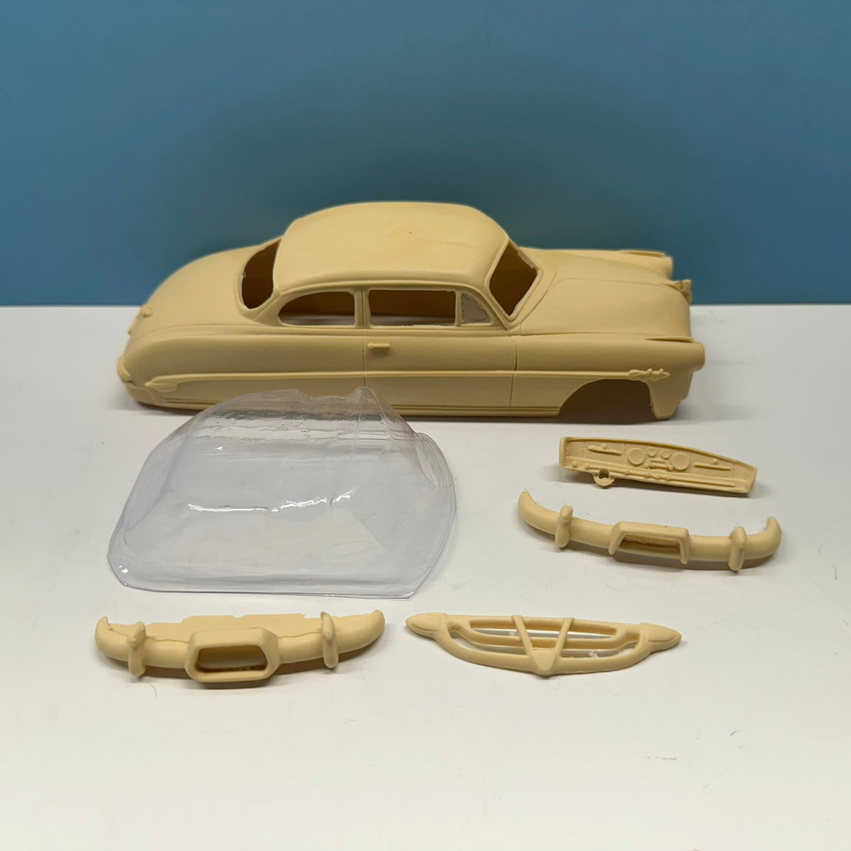1952 Hudson Hornet Cast Resin Model Kit KED